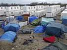 Uprchlický slum u Calais nahrazují obytné kontejnery (14. ledna 2016)