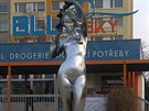 Socha Symbol rozpuku a života autora Jana Hány z roku 1985 v Modřanech. Na...
