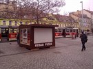 Pizza a kebab na míst farmáských trh leckoho zarazily. Stánek nakonec...