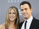 Jennifer Anistonová a její manel Justin Theroux (Santa Monica, 17. ledna 2016)