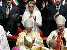 Pape Jan Pavol II. a neapolská princezna Marina se synem Emanuelem Filibertem...