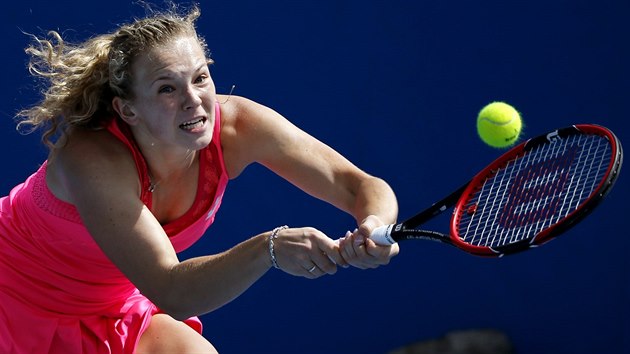 esk tenistka Kateina Siniakov v duelu 1. kola Austtralian Open se vcarkou Bacsinzskou.