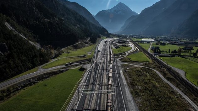 Gotthardský tunel.