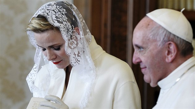 Monacká kněžna Charlene a papež František (Vatikán, 18. ledna 2016)