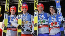 Nor�tí skokané Kenneth Gangnes, Johann Andre Forfang, Daniel Andre Tande a...