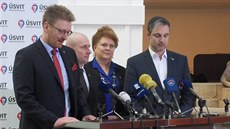 Hnutí Úsvit p�edstavilo petici za ochranu státních hranic �eské republiky