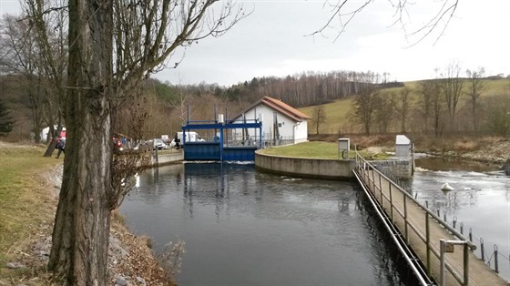 Vodní elektrárna ve Zlaté Koruně.
