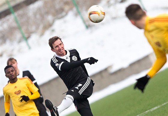 Momentka z pípravného duelu eské Budjovice - Dukla.