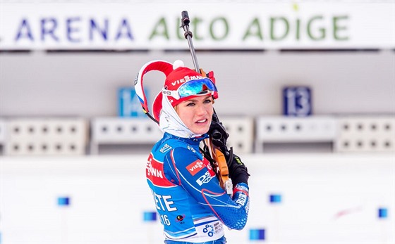 Gabriela Soukalová si zkouí stelnici v italské Anterselv.