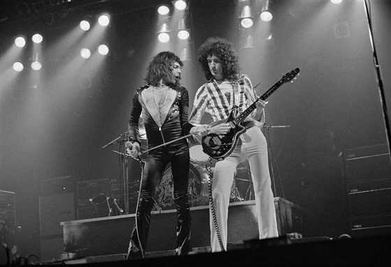 Kapela Queen v roce 1975
