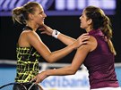 eská tenistka Karolína Plíková porazila ve 2. kole Australian Open deblovou...