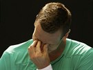 NEDAÍ SE. Zklamaný výraz Tomáe Berdycha ve tvrtfinále Australian Open s...