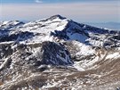Pohled z pod vrcholu Mulhacénu na Pico de Veleta