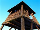Na rozhlednu Babylon u obce Kaly na Ti�novsku se z�jemci v nejbli��� dob�...