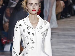 Dior Haute Couture: kolekce jaro - lto 2016