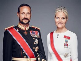 Norský korunní princ Haakon a jeho manželka Mette-Marit (2016)