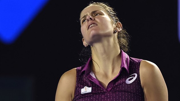 Nmeck tenistka Julia Grgesov vypadla na Australian Open ve 2. kole s Plkovou.