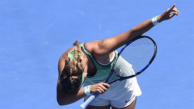 KLANM SE. Blorusk tenistka Victoria Azarenkov oslavuje postup do osmifinle Australian Open.