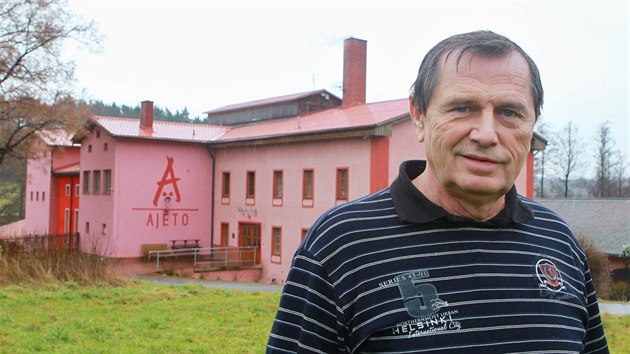 Petr Novotný, spolumajitel a zakladatel novoborské sklářské firmy Ajeto.