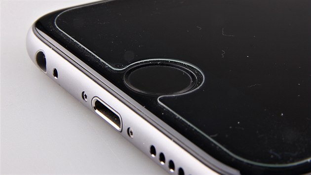 Dotykov kryc sklo Skrabi pro iPhone 6 a 6s