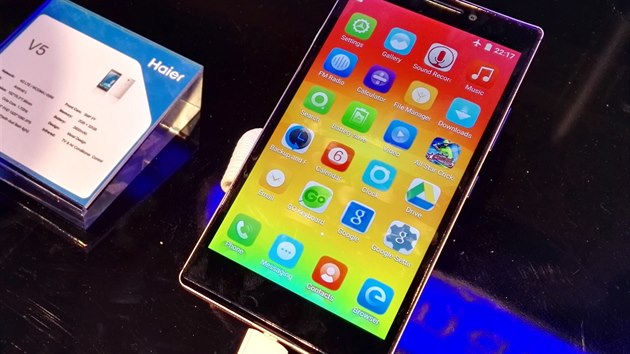 Smartphony Haier na veletrhu CES 2016