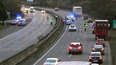 Nehoda dvou osobních aut dnes ráno zcela zablokovala dálnici D1 u Brna na 190,5...