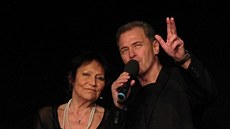 Marta Kubišová a její slavné recitály v Divadle Ungelt vždy moderuje Milan Hein.