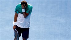 ACH JO. Tomáš Berdych při marné snaze vyzrát na světovou trojku Rogera Federera.