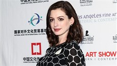 Anne Hathawayová (Los Angeles, 27. ledna 2016)