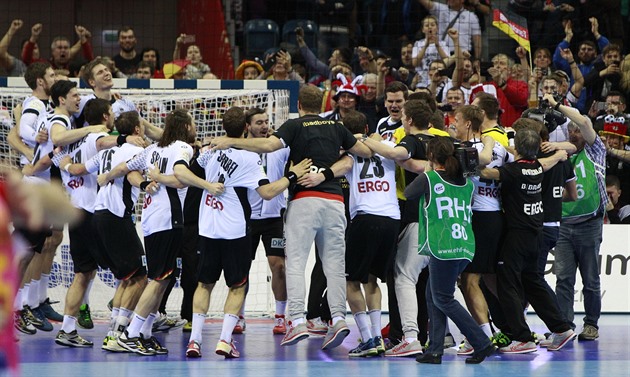 Parabéns a Merkel: a Alemanha tem um handebol impressionante