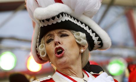 Kolnskho karnevalu se zastnila i starostka Henriette Rekerov (4. nora...