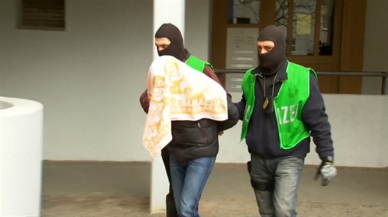 Nmecká policie zadrela v Berlín mue podezelého z napojení na Islámský...