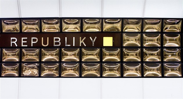 Zemřel Václav Cigler, osobnost sklářského umění. Navrhoval šperky i obklad metra