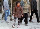Mladá Syanaka oplakává své píbuzné zabité pi bombardování Aleppa (8. února...