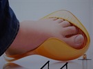 Jeden z prvních projekt Yves Béhara byla Learning Shoe - bota, která se...