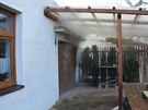 Poár kotelny rodinného domu v Debi na Mladoboleslavsku, pi nm zemela ena.