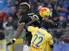 Paul Pogba z Juventusu Turín vyskoil vý, Raman Chibsah z Frosinone má ale k...