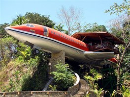 Hotel Costa Verde, Kostarika. Luxusní hotel vytvořený ze starého Boeningu 727...