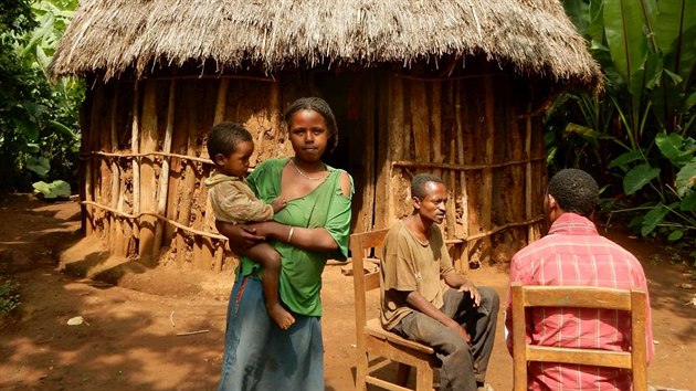 Naposledy Helena Humňalová pracovala mezi chudými venkovany ve vyprahlé Etiopii. Zabývala se zde mimo jiné problematikou využívání toalet.