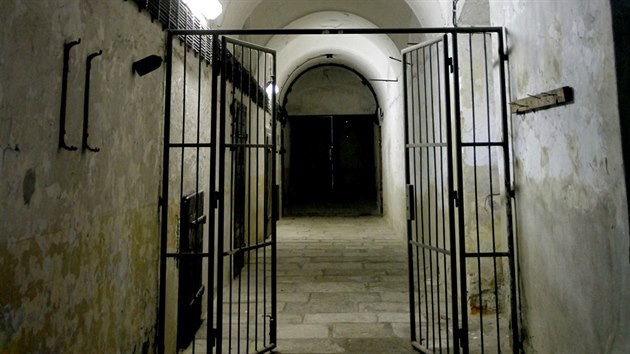 Bývalou věznici v brněnském Cejlu využívalo hned několik režimů. Nyní ale už několik desetiletí chátrá. 