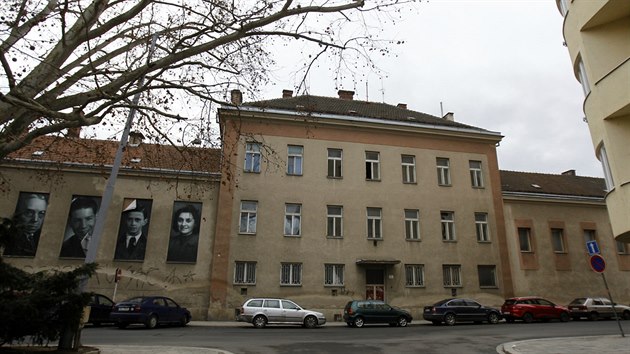 Bývalou věznici v brněnském Cejlu využívalo hned několik režimů. Nyní ale už několik desetiletí chátrá.