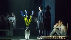 Scéna z opery Madame Butterfly ve Státní opee