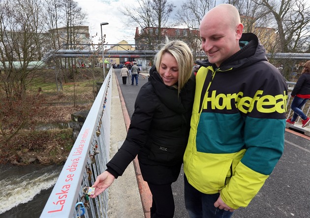 Tomá a Jarka na most lásky (14. února 2016).