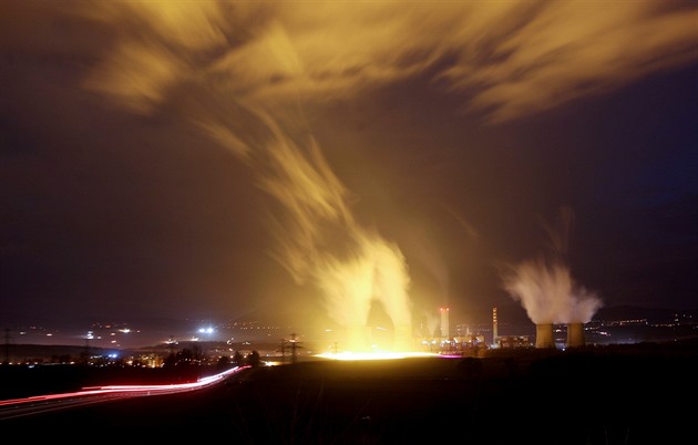 Světelný smog lidem ničí spánek. Řeší jej ale jen některá města v kraji