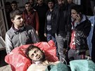 V pondlí zemelo v bojích na severu Sýrie a 50 lidí. Nálety zasáhly kliniky i...