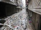 Syrské dti v zdevastovaných ulicích Aleppa (15. února 2016)