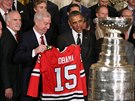 Hokejisté Chicaga na slavnostním pijetí u Baracka Obamy.