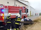 Tři jednotky profesionálních hasičů zasahují v Bučovicích na Vyškovsku, kde po...