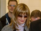 Alena torkanová (dnes astná) u soudu v kauze Key Investments.