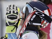Mikaela Shiffrinov js po vtzstv ve slalomu v Crans Montan.